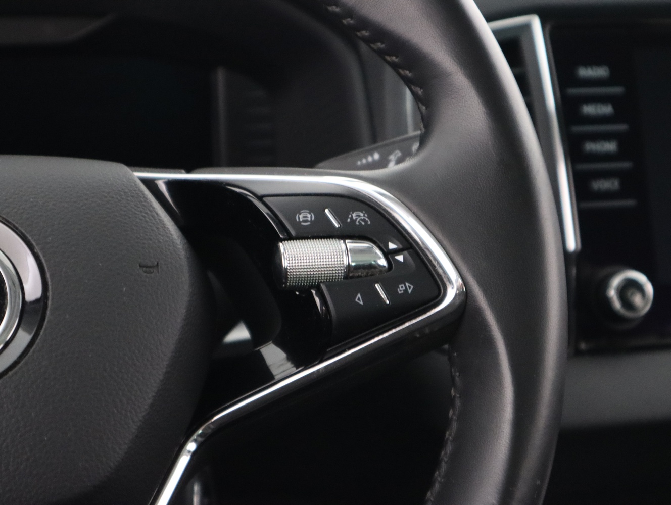 Skoda Karoq vaihtoauto