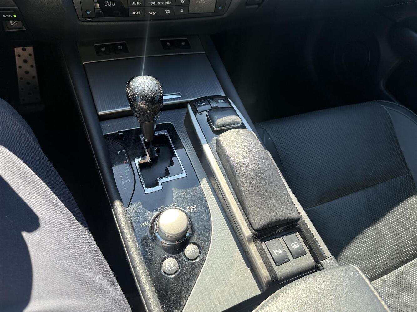 Lexus GS vaihtoauto