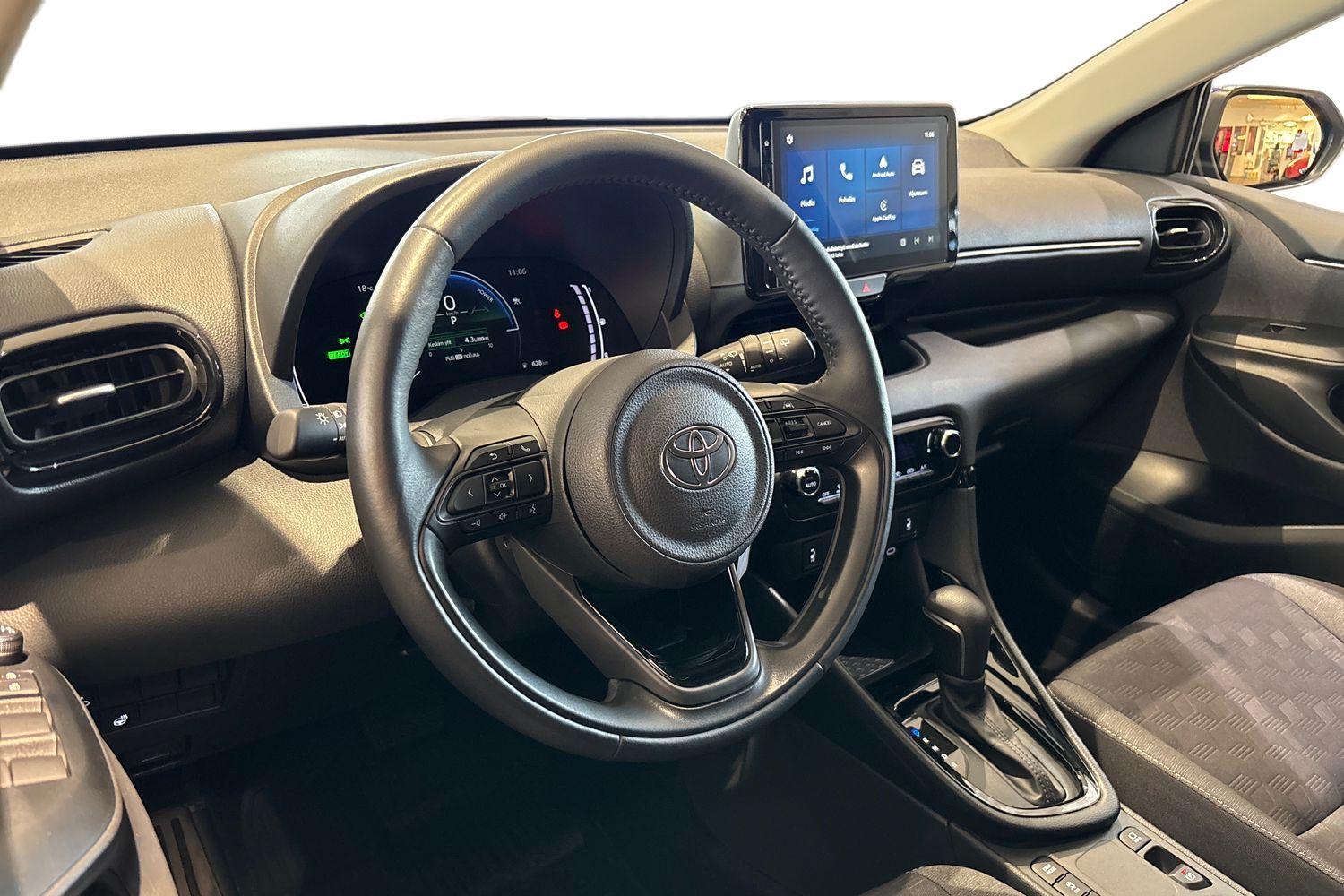 Toyota Yaris vaihtoauto