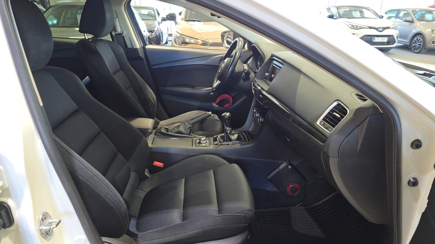 Mazda 6 vaihtoauto