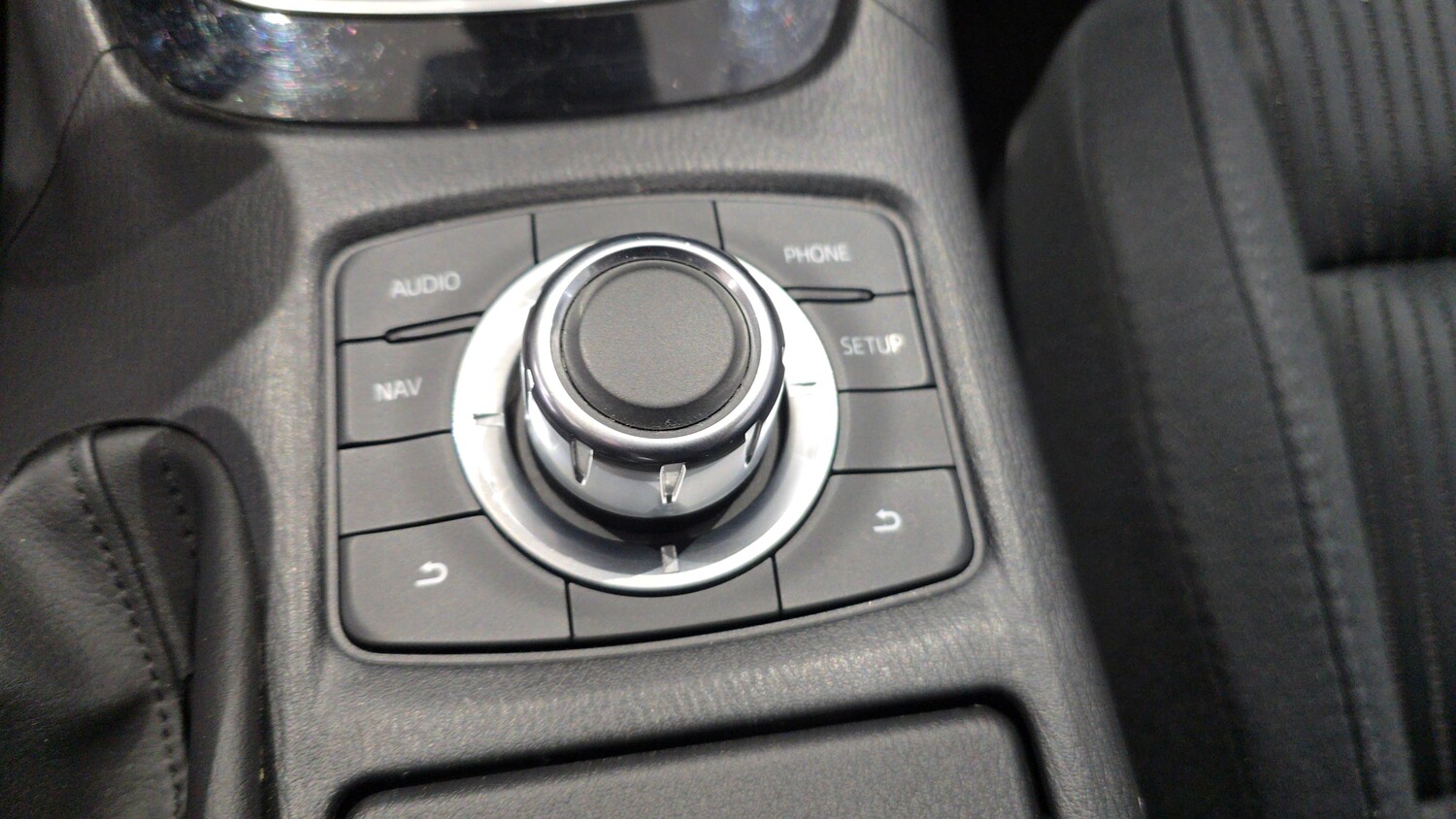 Mazda 6 vaihtoauto