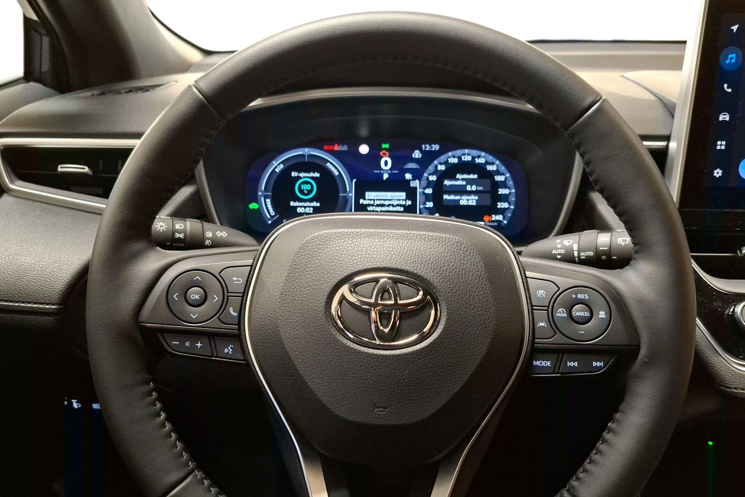 Toyota Corolla Cross vaihtoauto