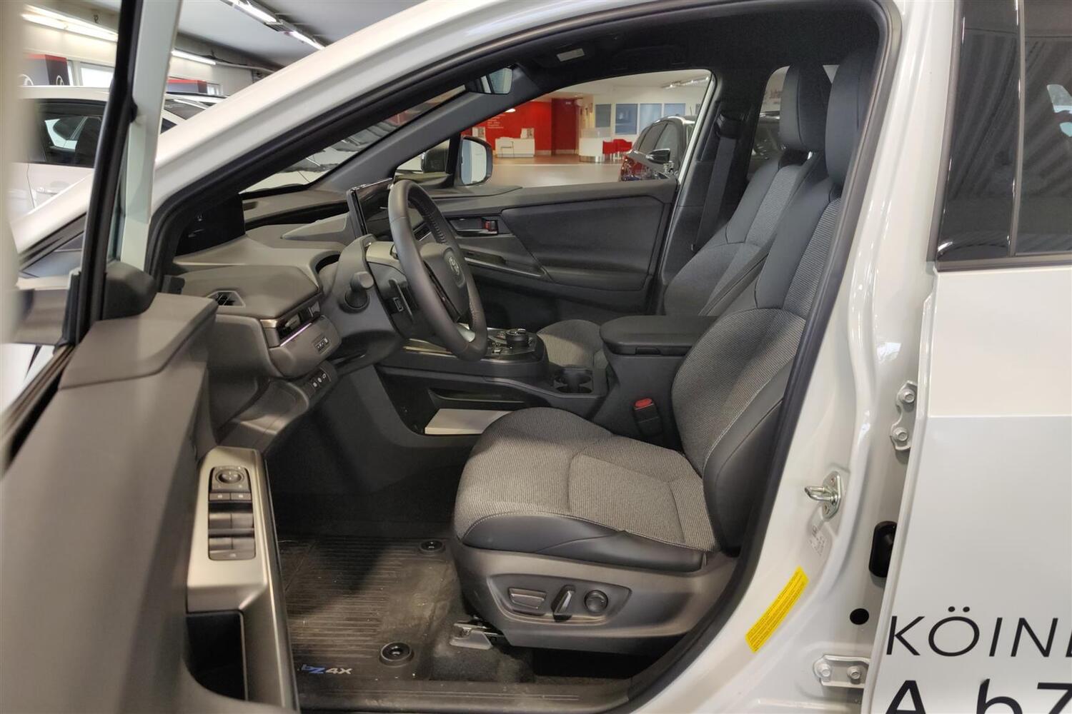 Toyota bZ4X vaihtoauto