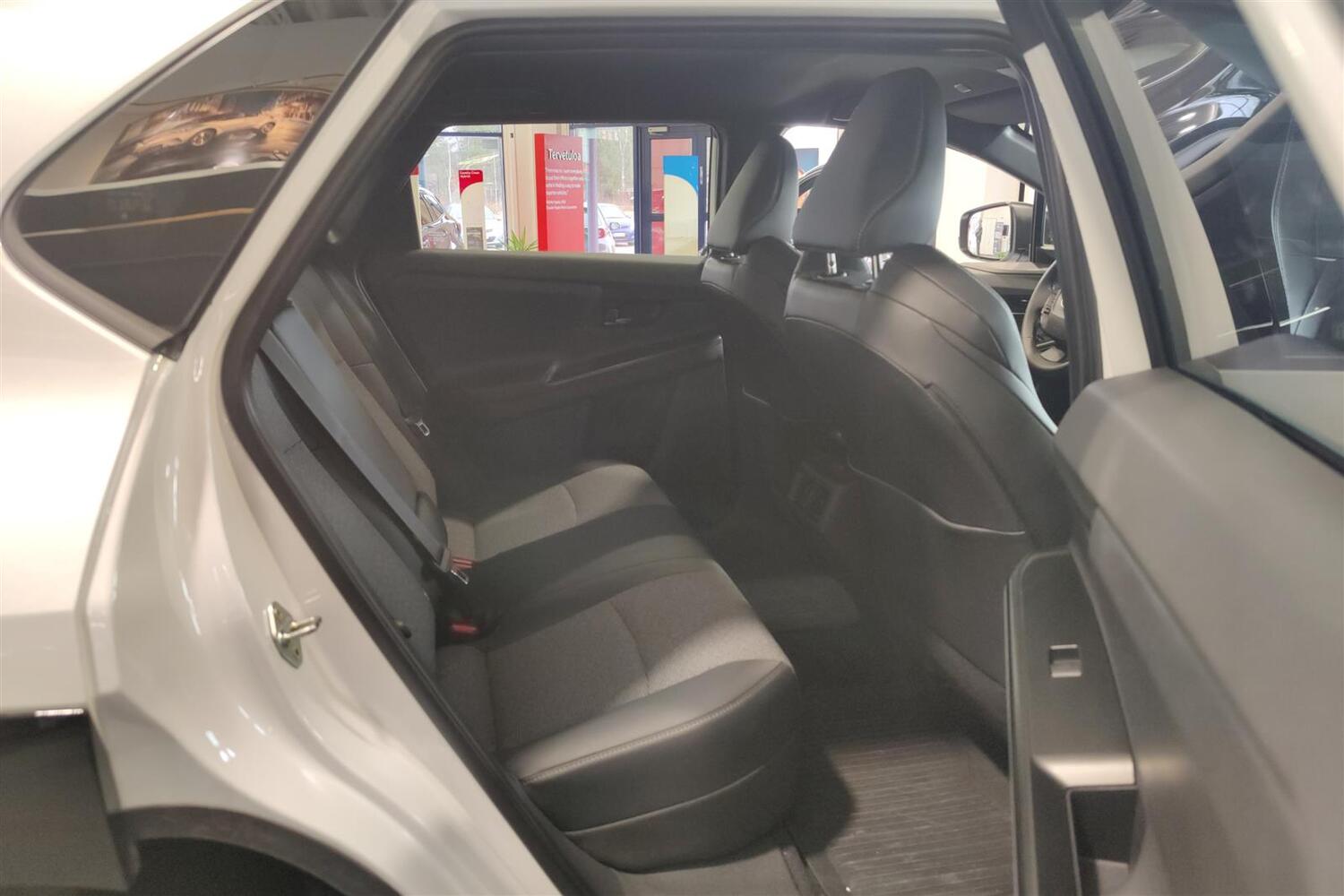 Toyota bZ4X vaihtoauto