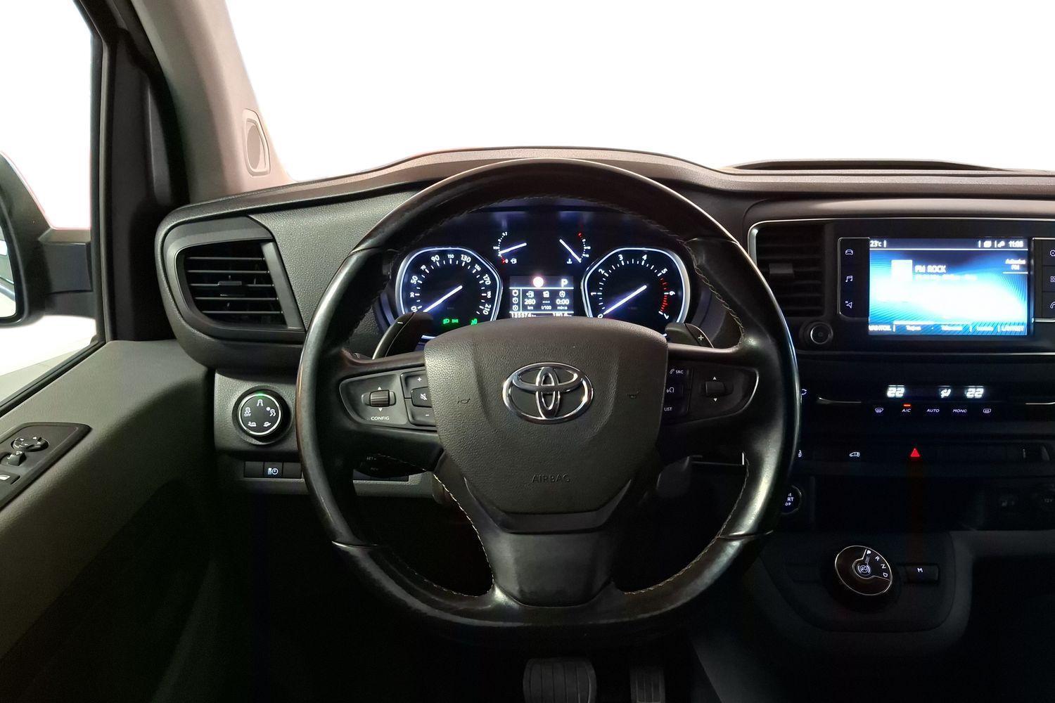 Toyota Proace vaihtoauto
