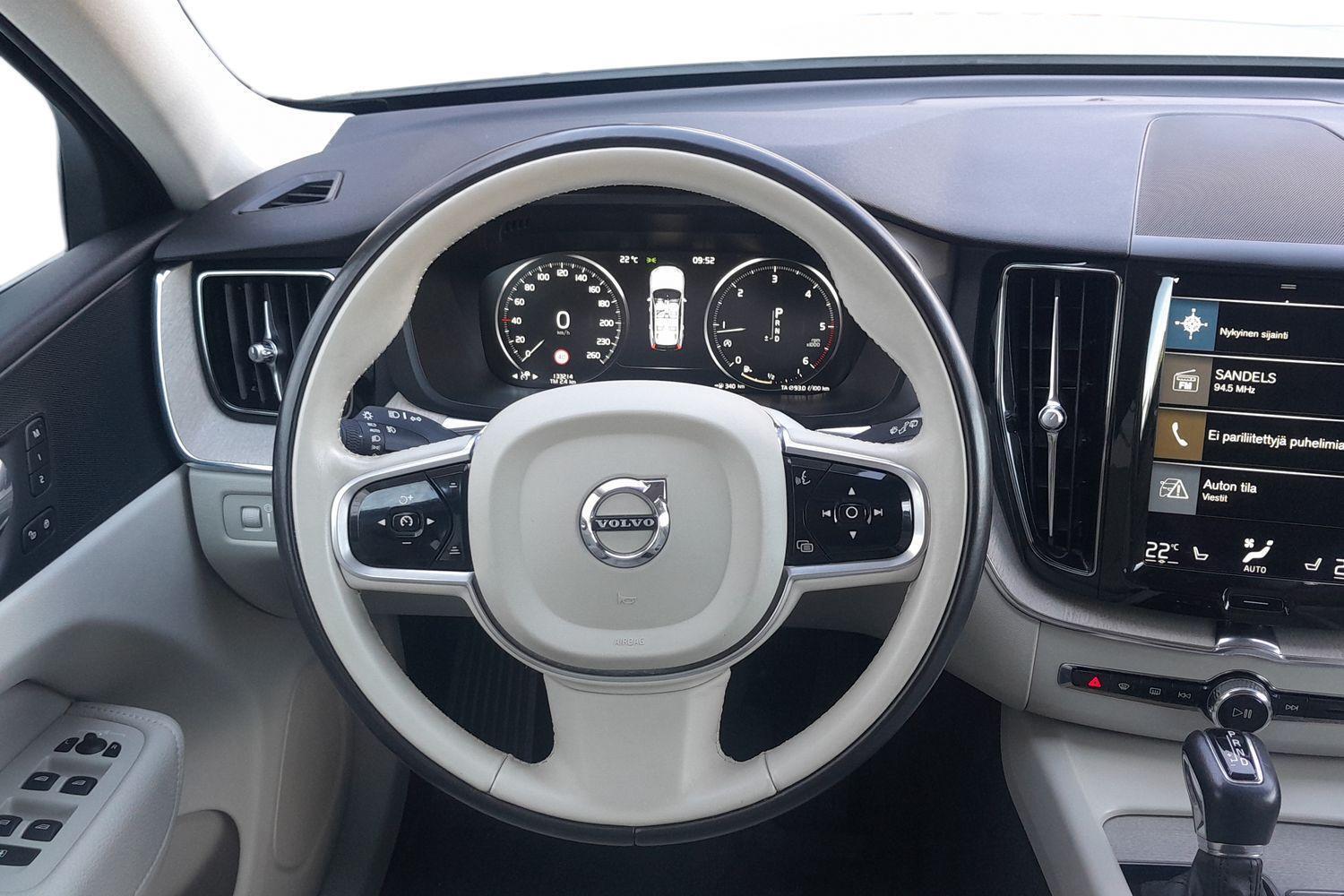 Volvo XC60 vaihtoauto