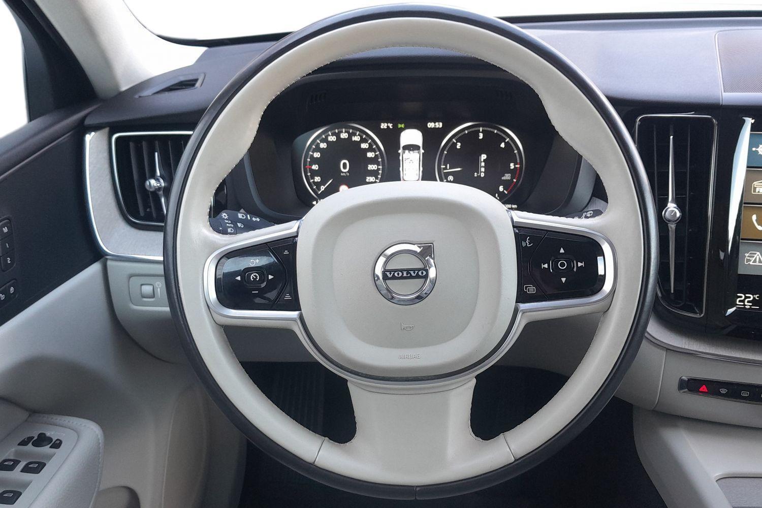 Volvo XC60 vaihtoauto