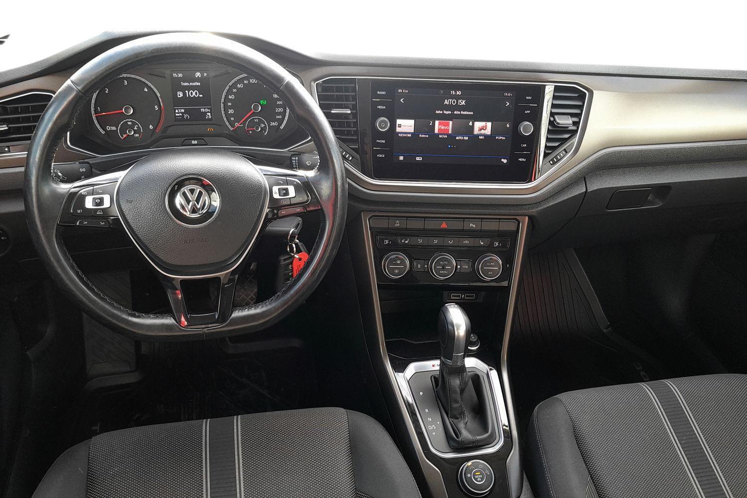 Volkswagen T-Roc vaihtoauto