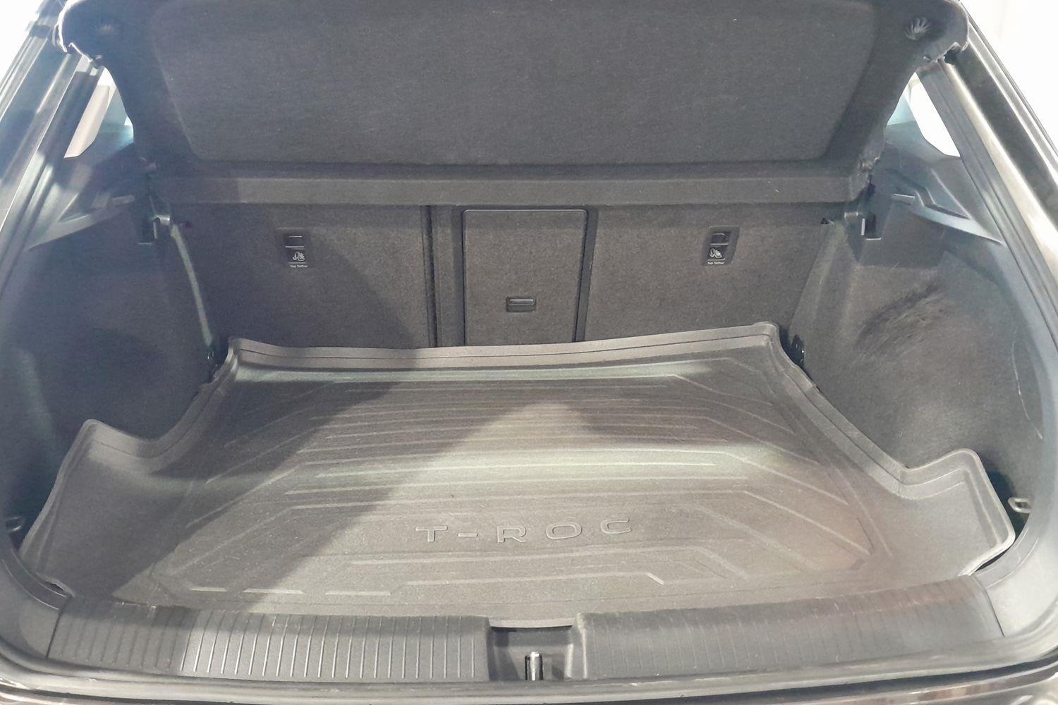 Volkswagen T-Roc vaihtoauto