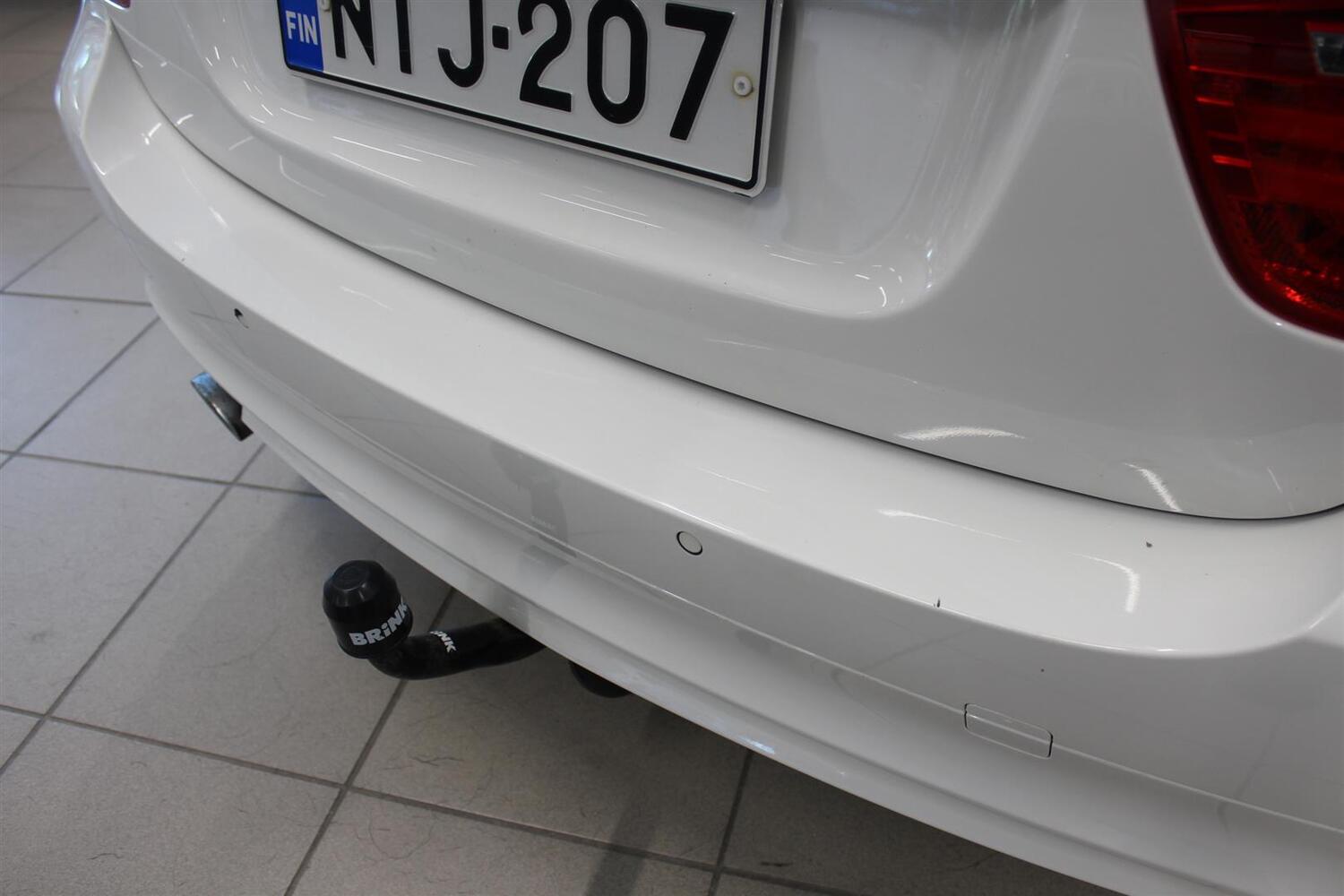 BMW 318 vaihtoauto