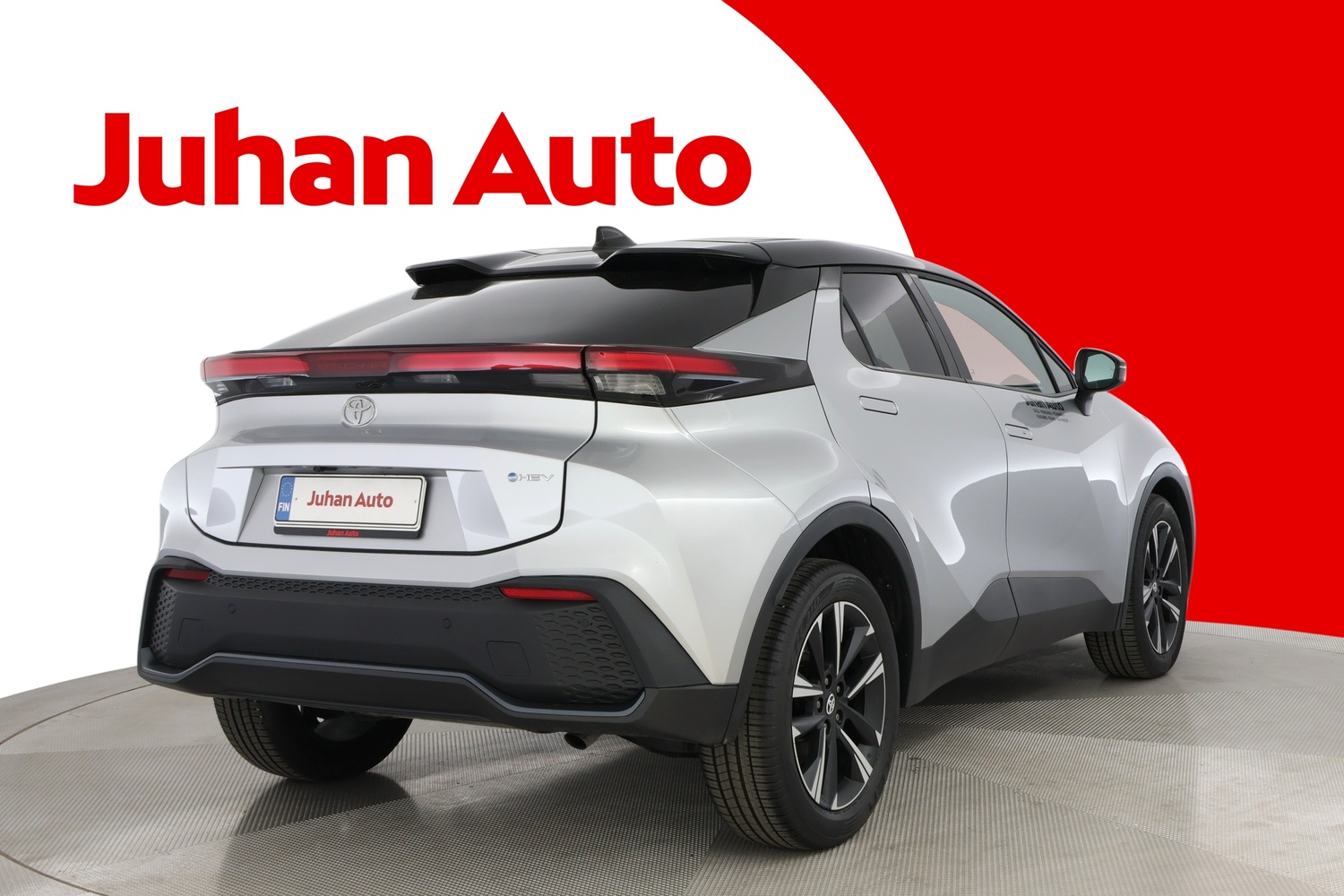 Toyota C-HR vaihtoauto