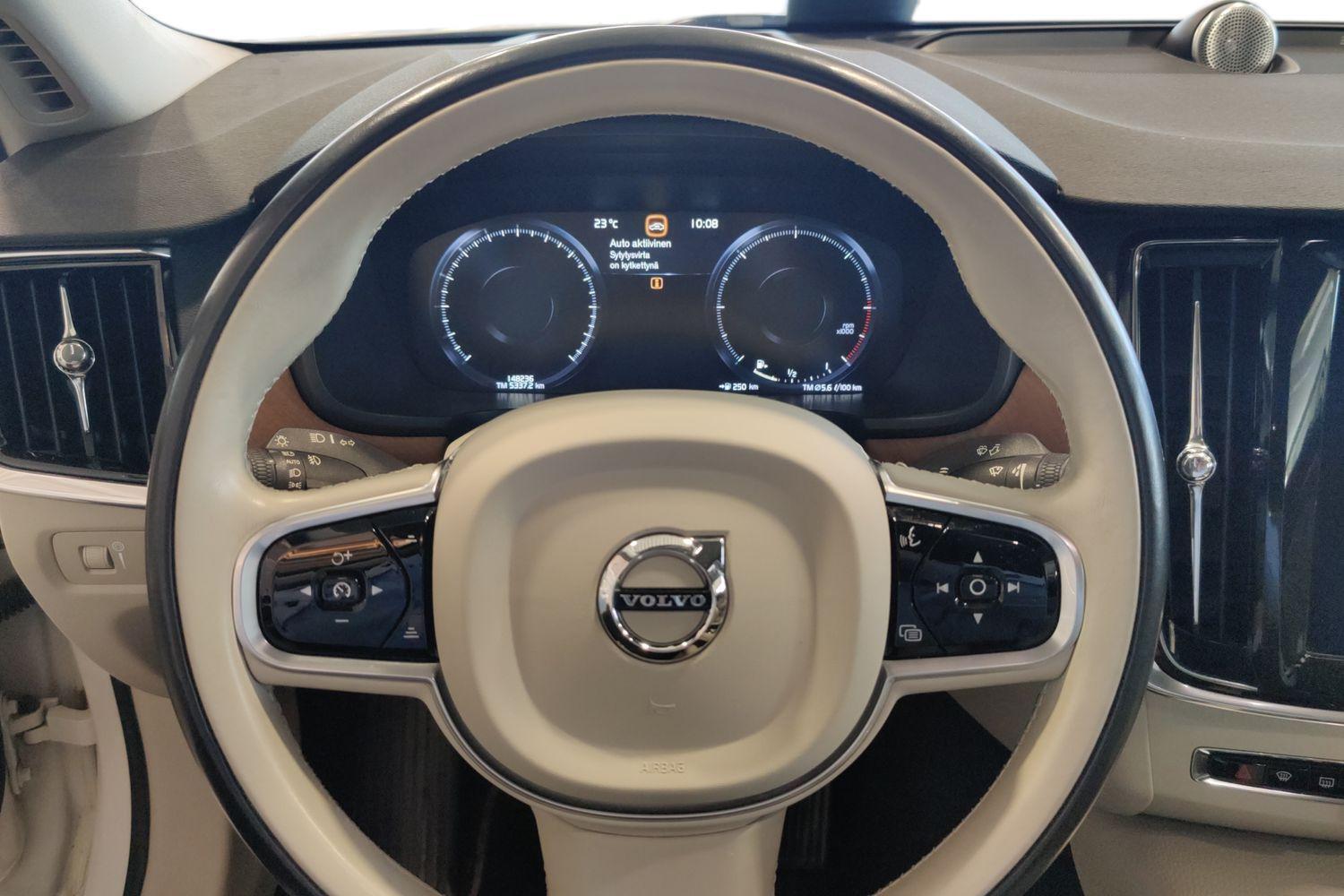 Volvo S90 vaihtoauto
