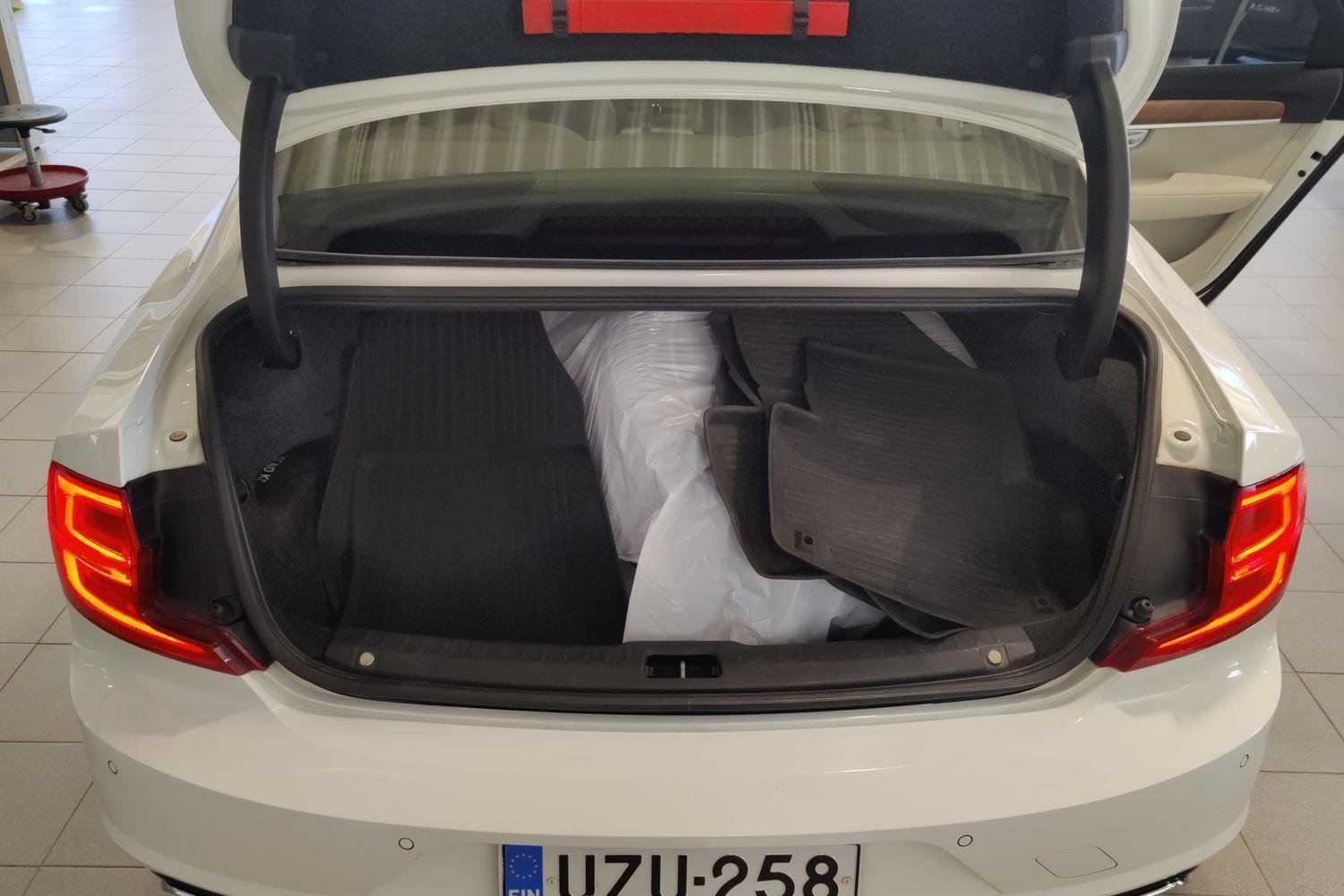 Volvo S90 vaihtoauto