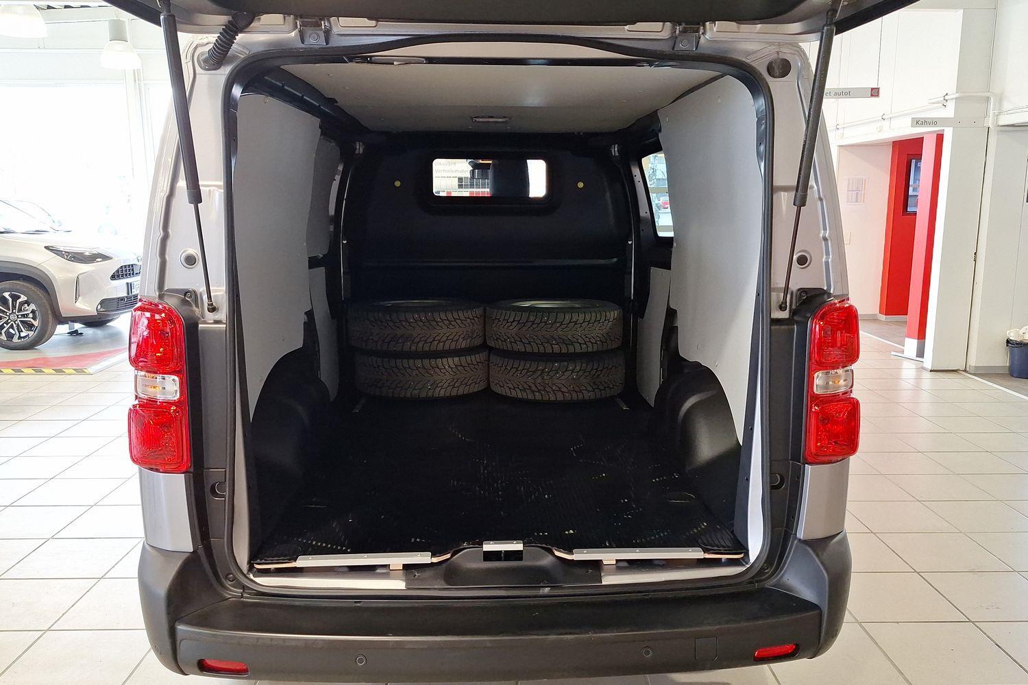 Toyota Proace vaihtoauto