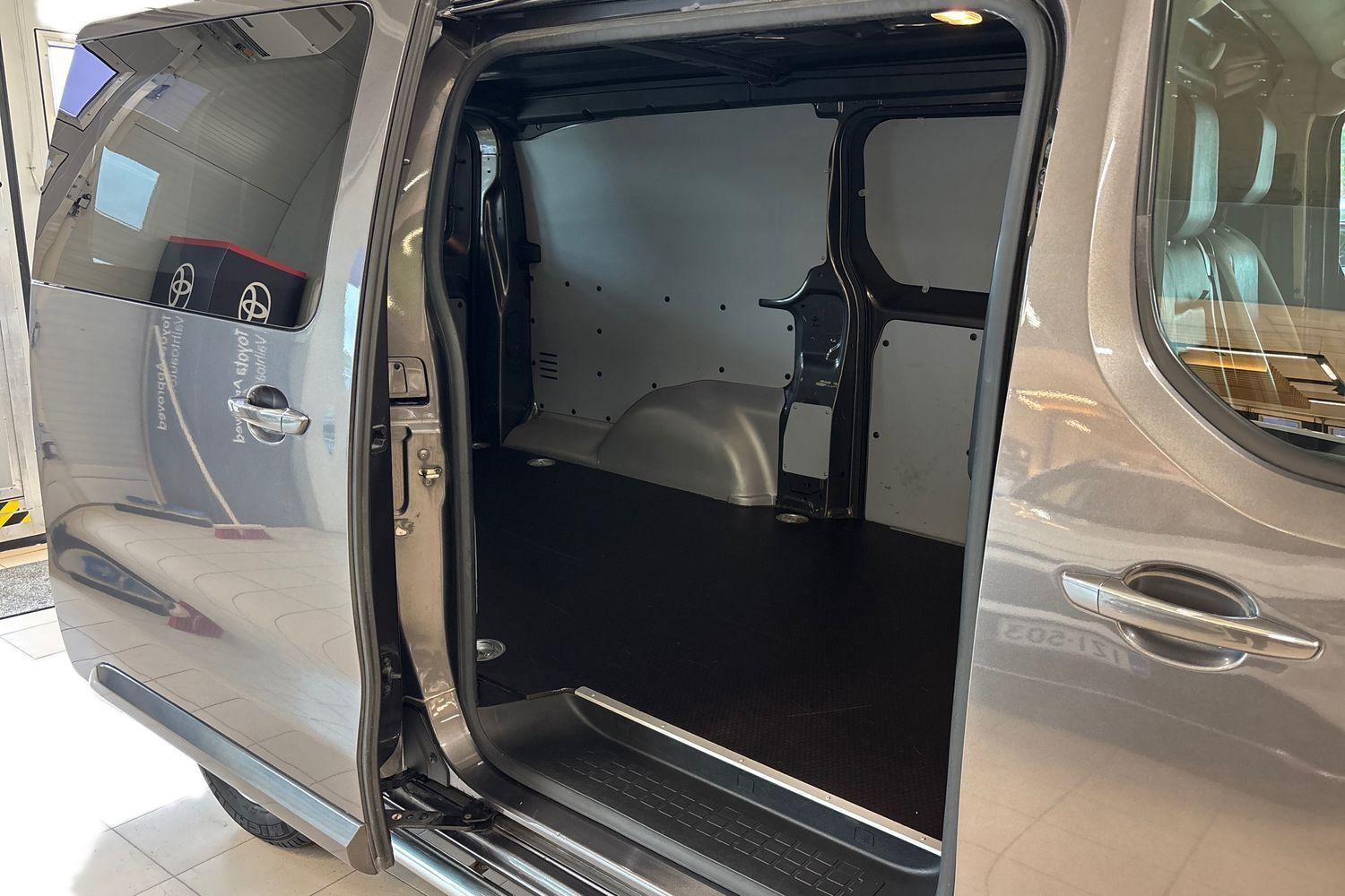Toyota Proace vaihtoauto