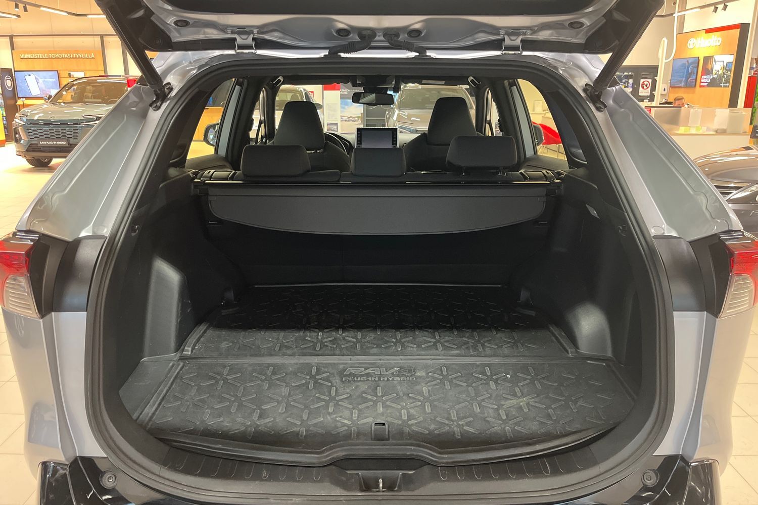Toyota RAV4 vaihtoauto