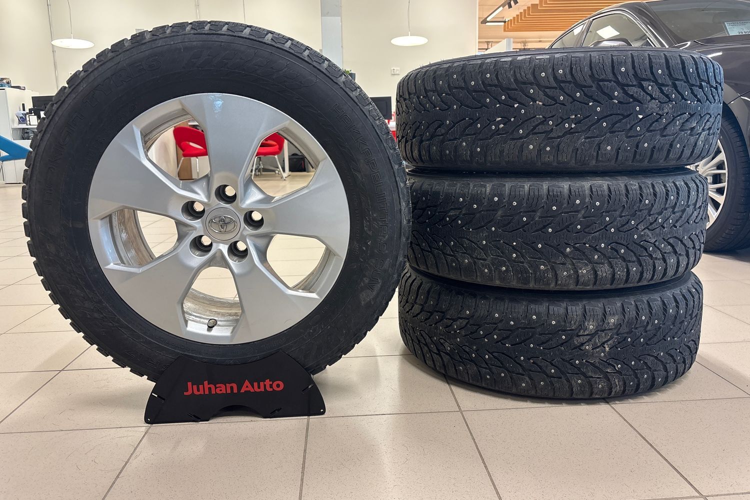 Toyota RAV4 vaihtoauto