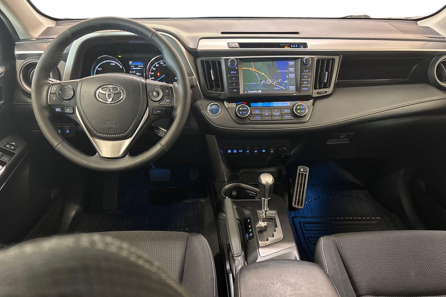 Toyota RAV4 vaihtoauto