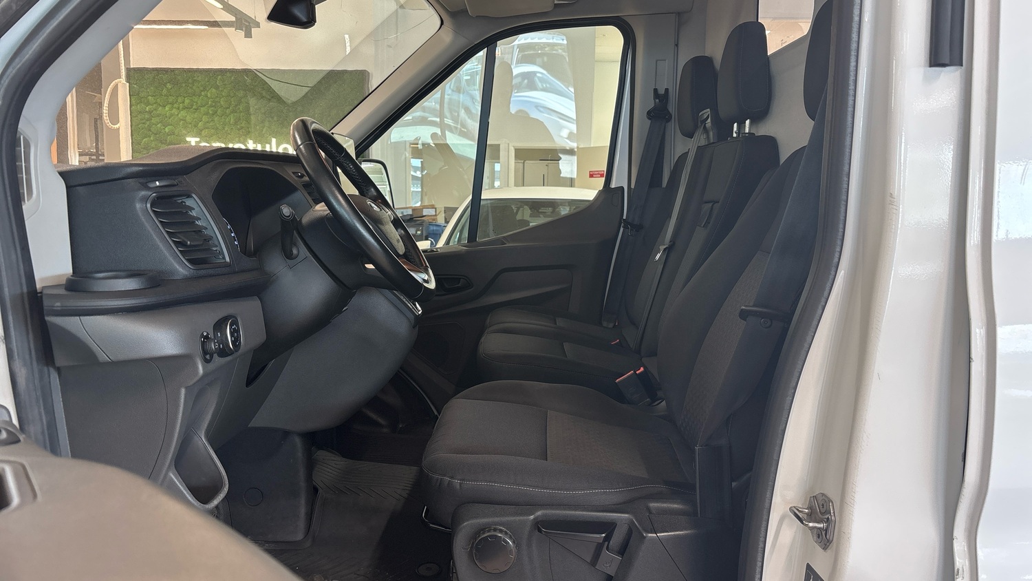 Ford Transit vaihtoauto