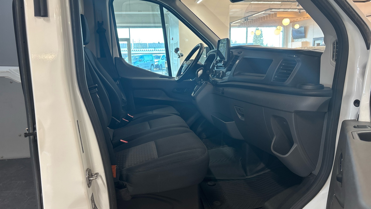 Ford Transit vaihtoauto
