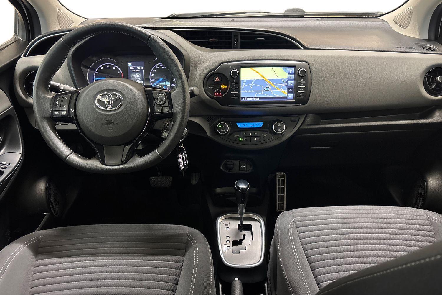 Toyota Yaris vaihtoauto