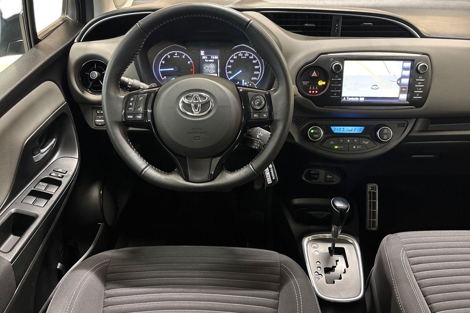 Toyota Yaris vaihtoauto