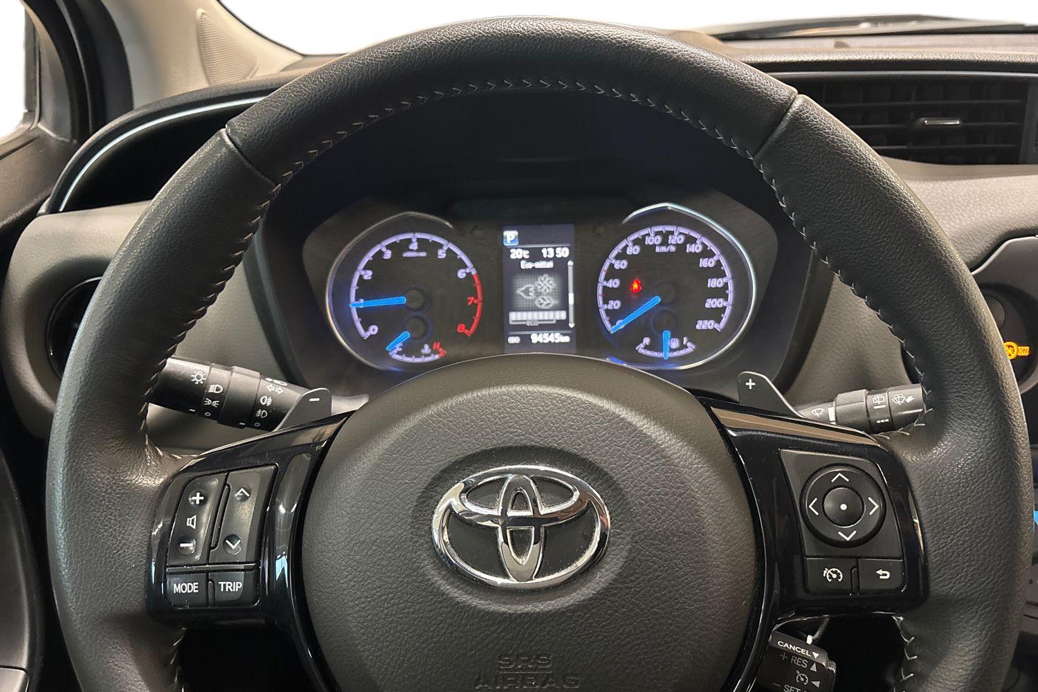 Toyota Yaris vaihtoauto