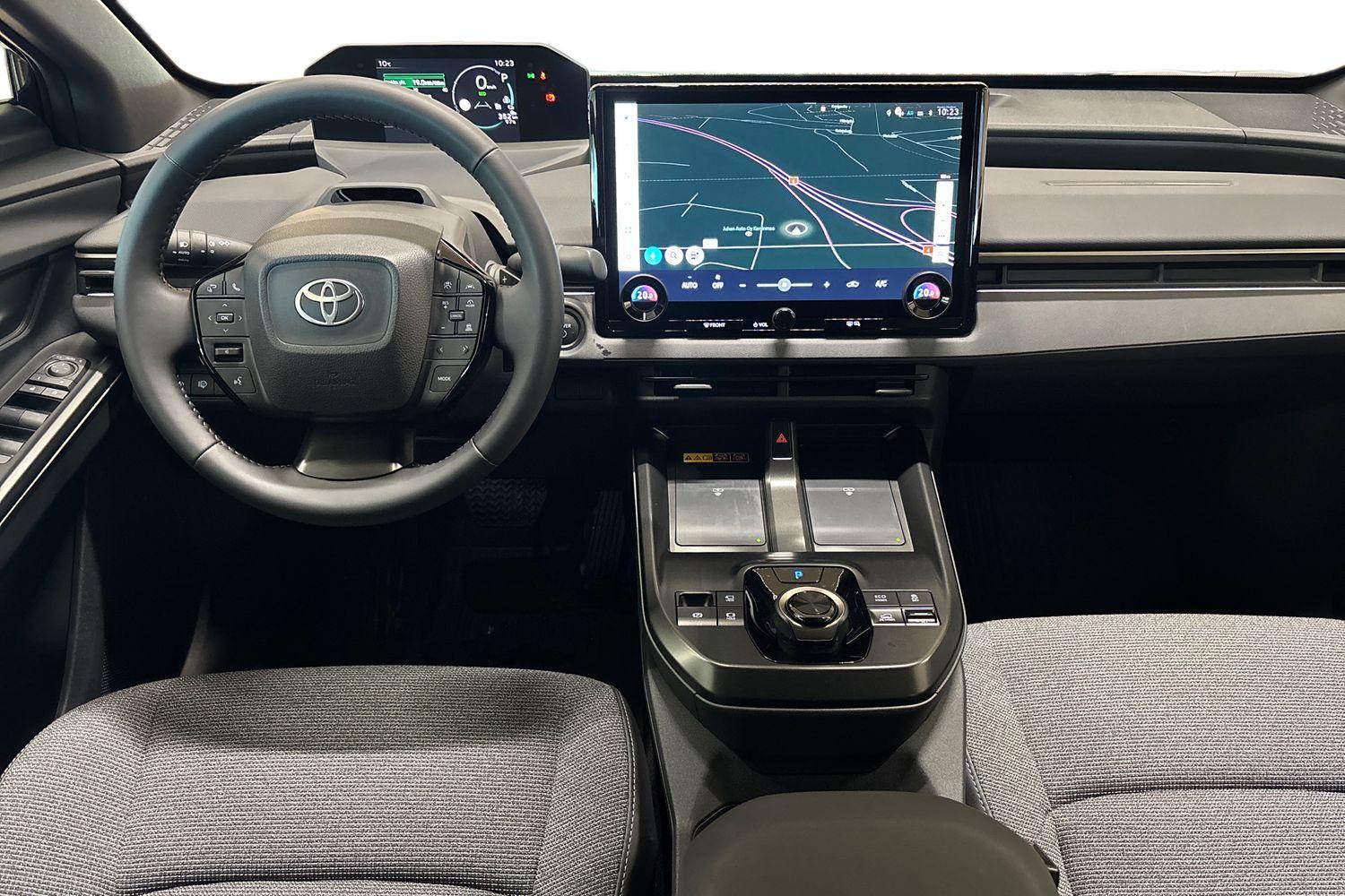 Toyota bZ4X vaihtoauto