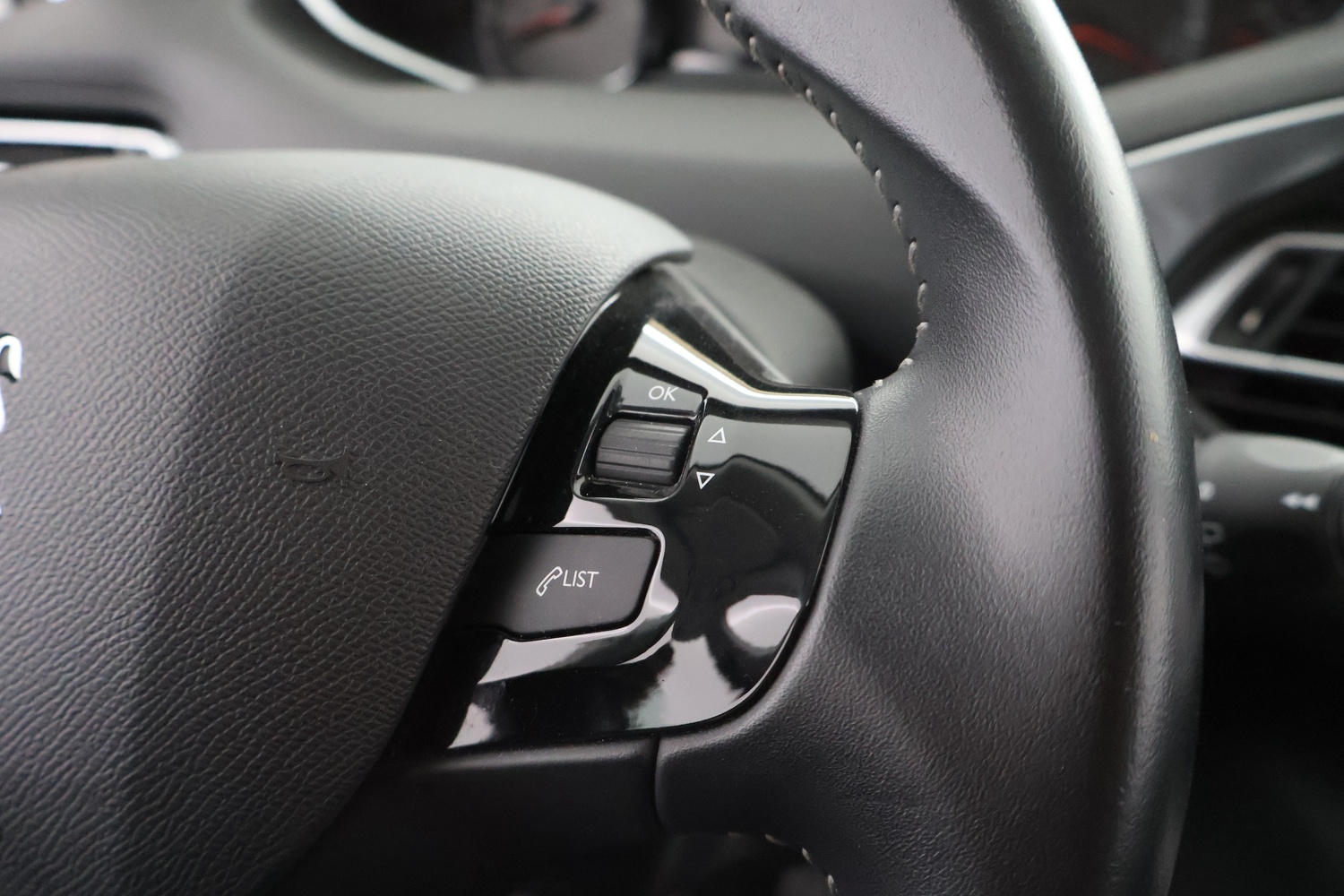 Peugeot 308 vaihtoauto