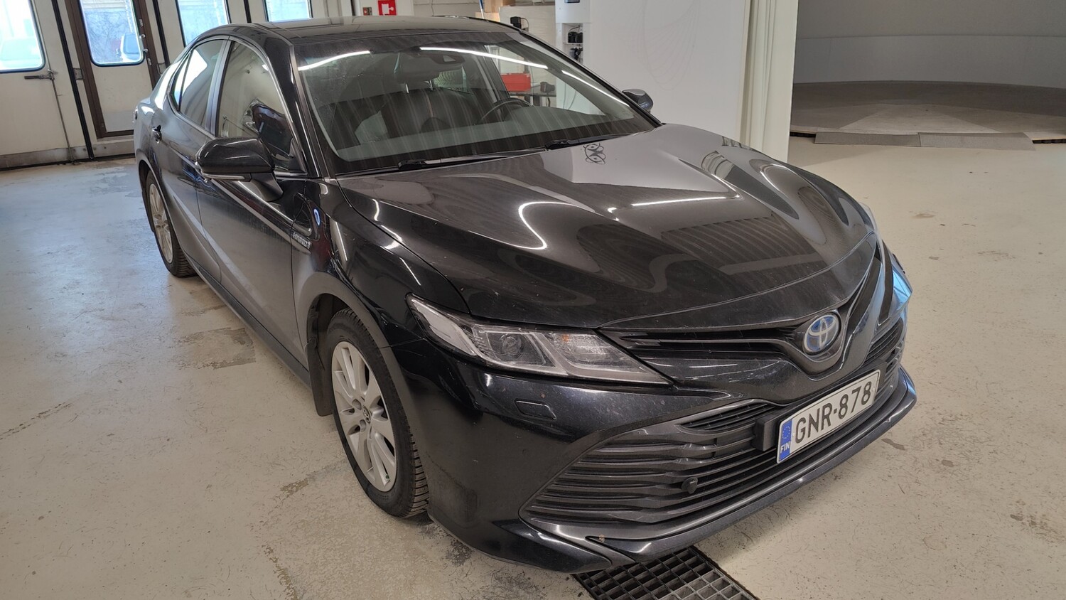 Toyota Camry vaihtoauto