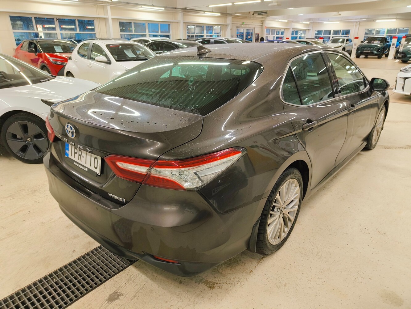 Toyota Camry vaihtoauto