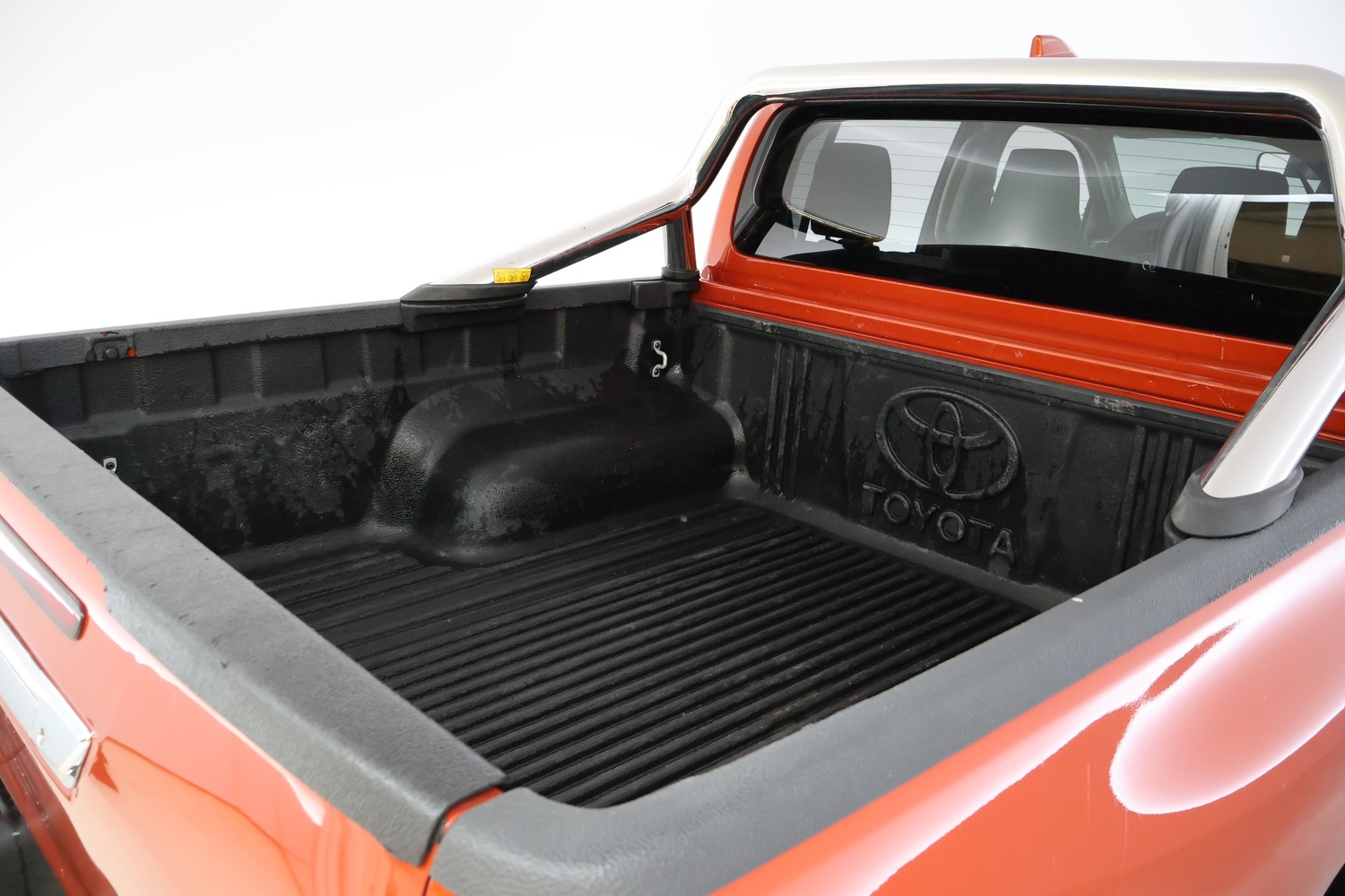 Toyota Hilux vaihtoauto
