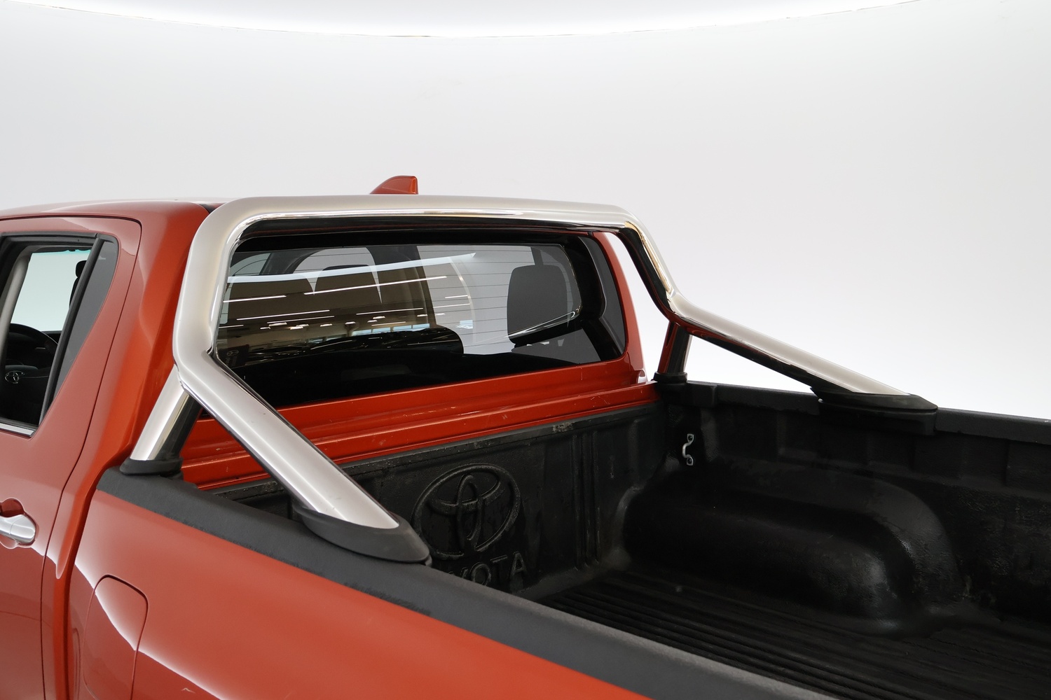 Toyota Hilux vaihtoauto