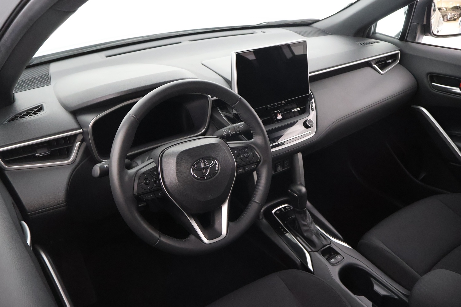Toyota Corolla Cross vaihtoauto