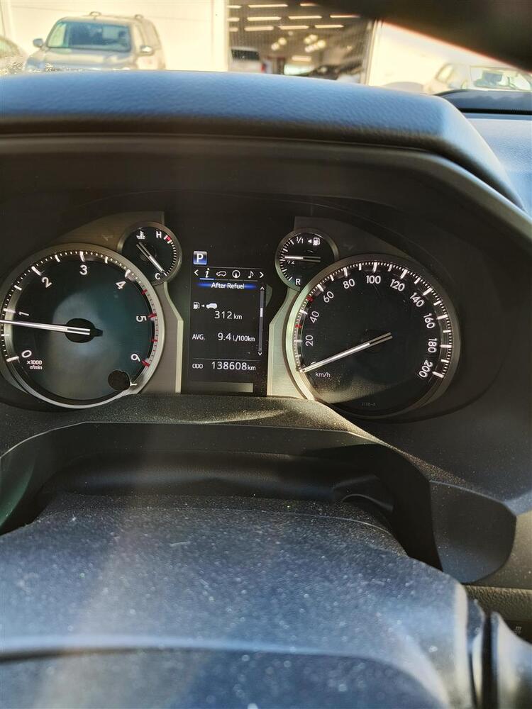 Toyota Land Cruiser vaihtoauto
