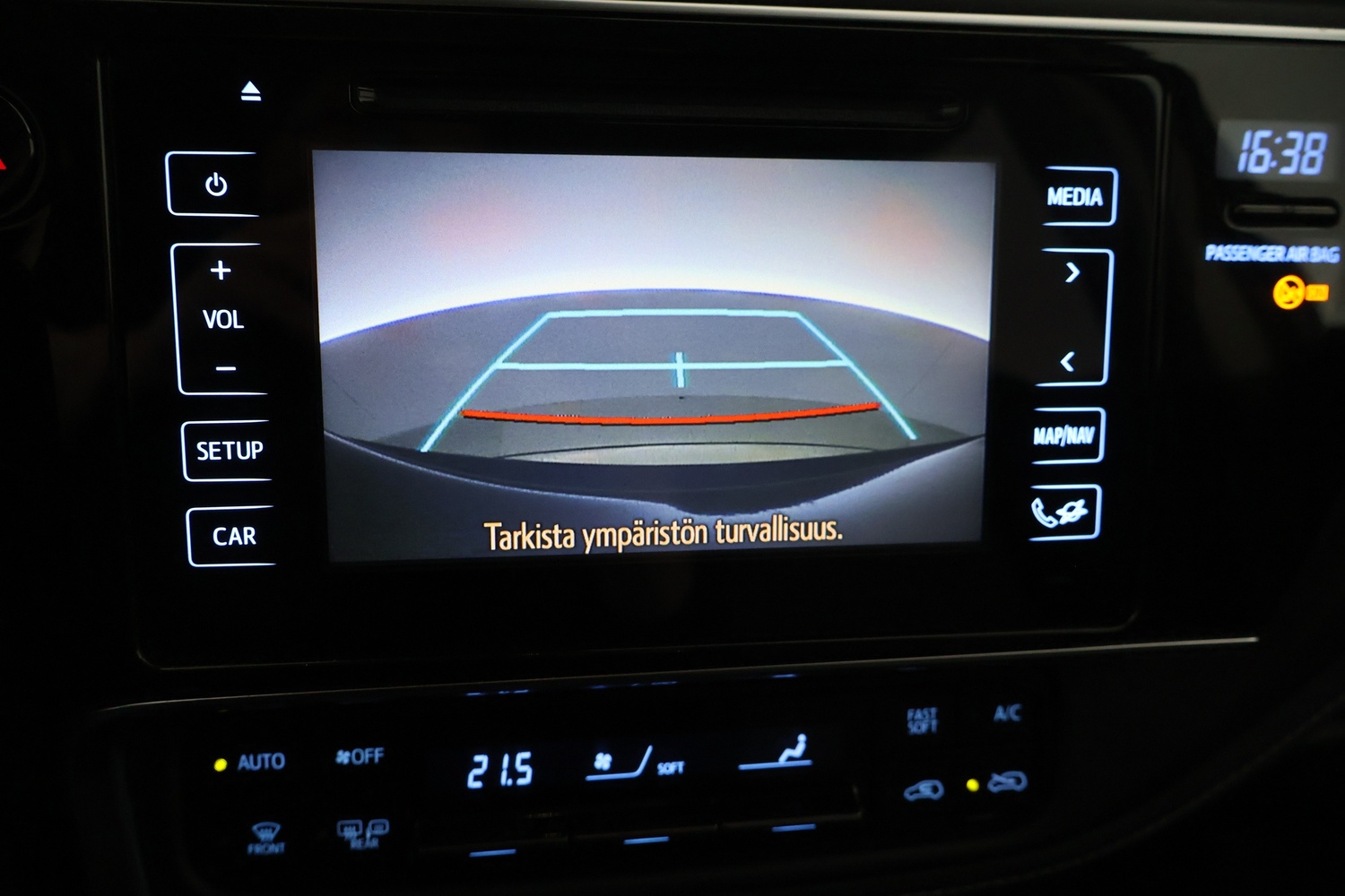 Toyota Auris vaihtoauto