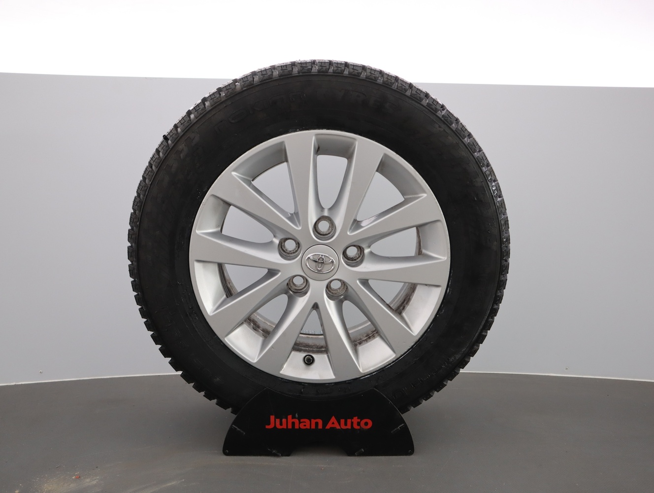 Toyota Verso vaihtoauto
