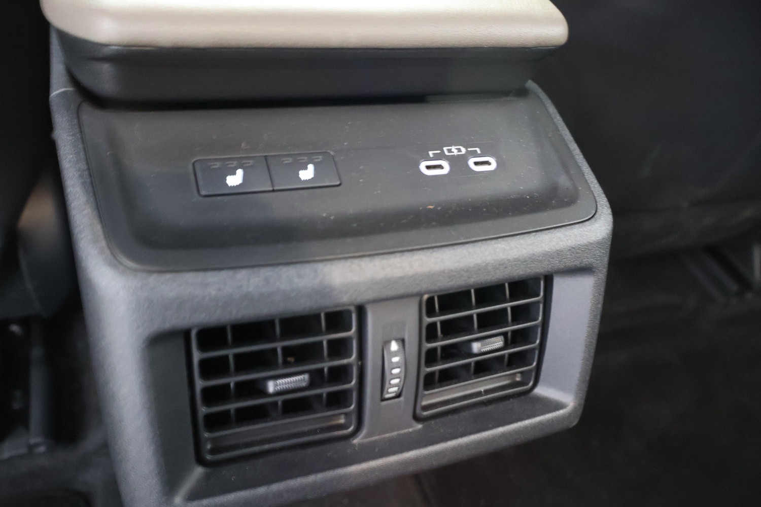 Toyota bZ4X Touring vaihtoauto