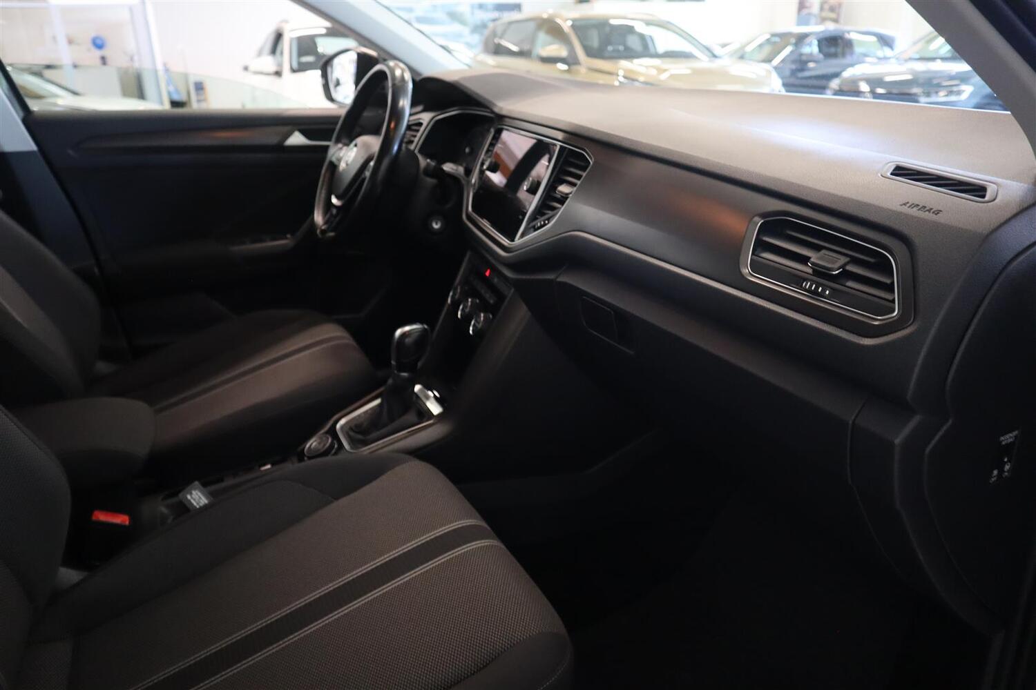Volkswagen T-Roc vaihtoauto
