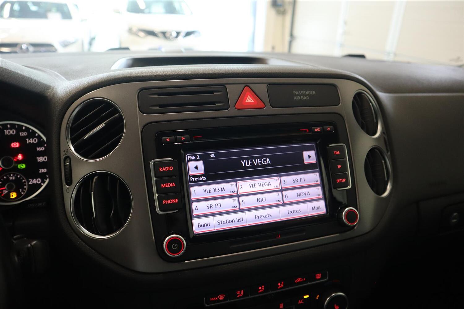 Volkswagen Tiguan vaihtoauto