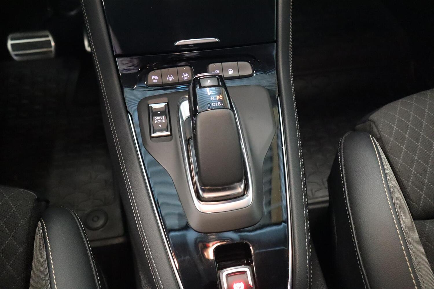 Opel Grandland vaihtoauto