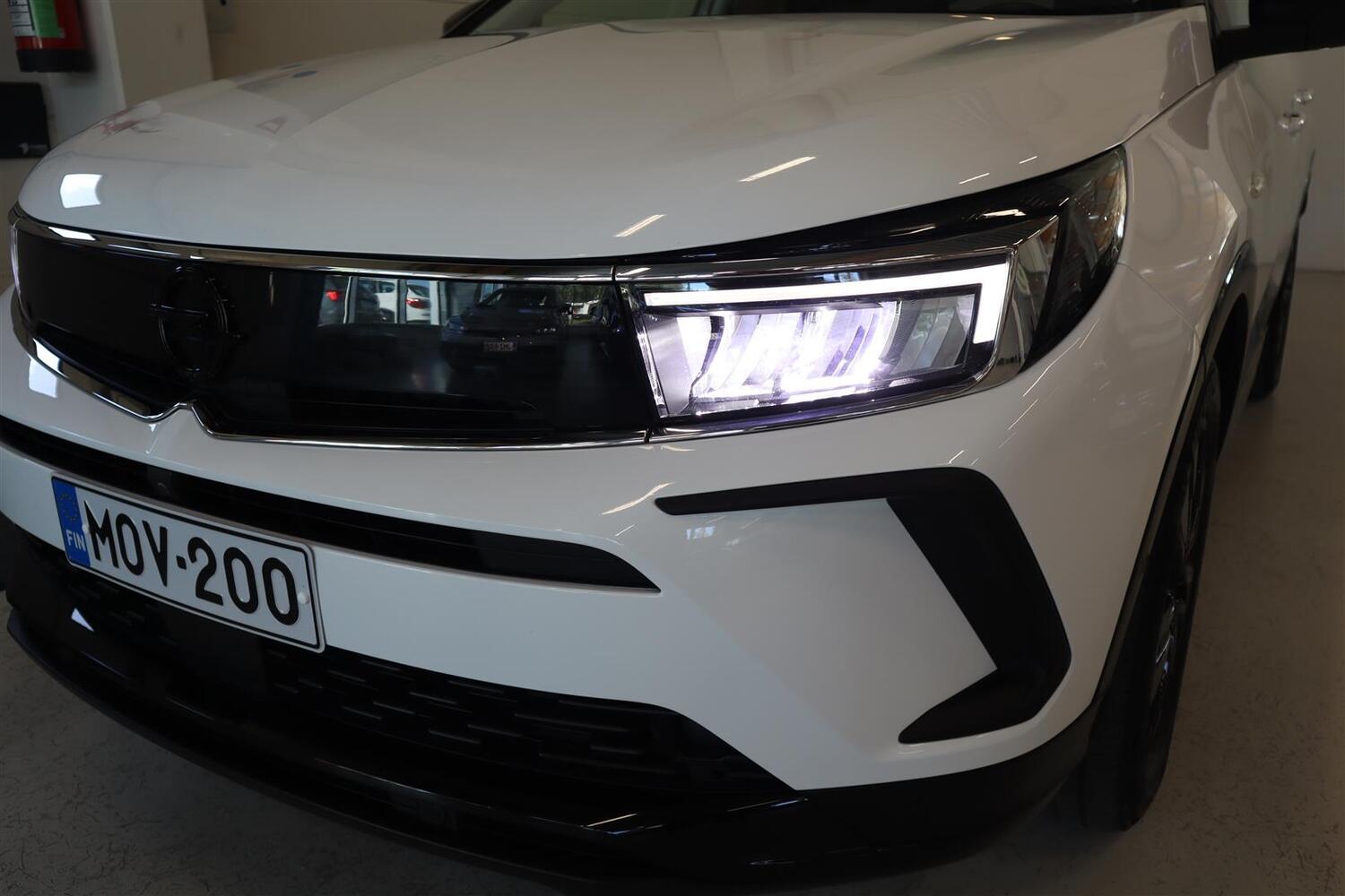 Opel Grandland vaihtoauto