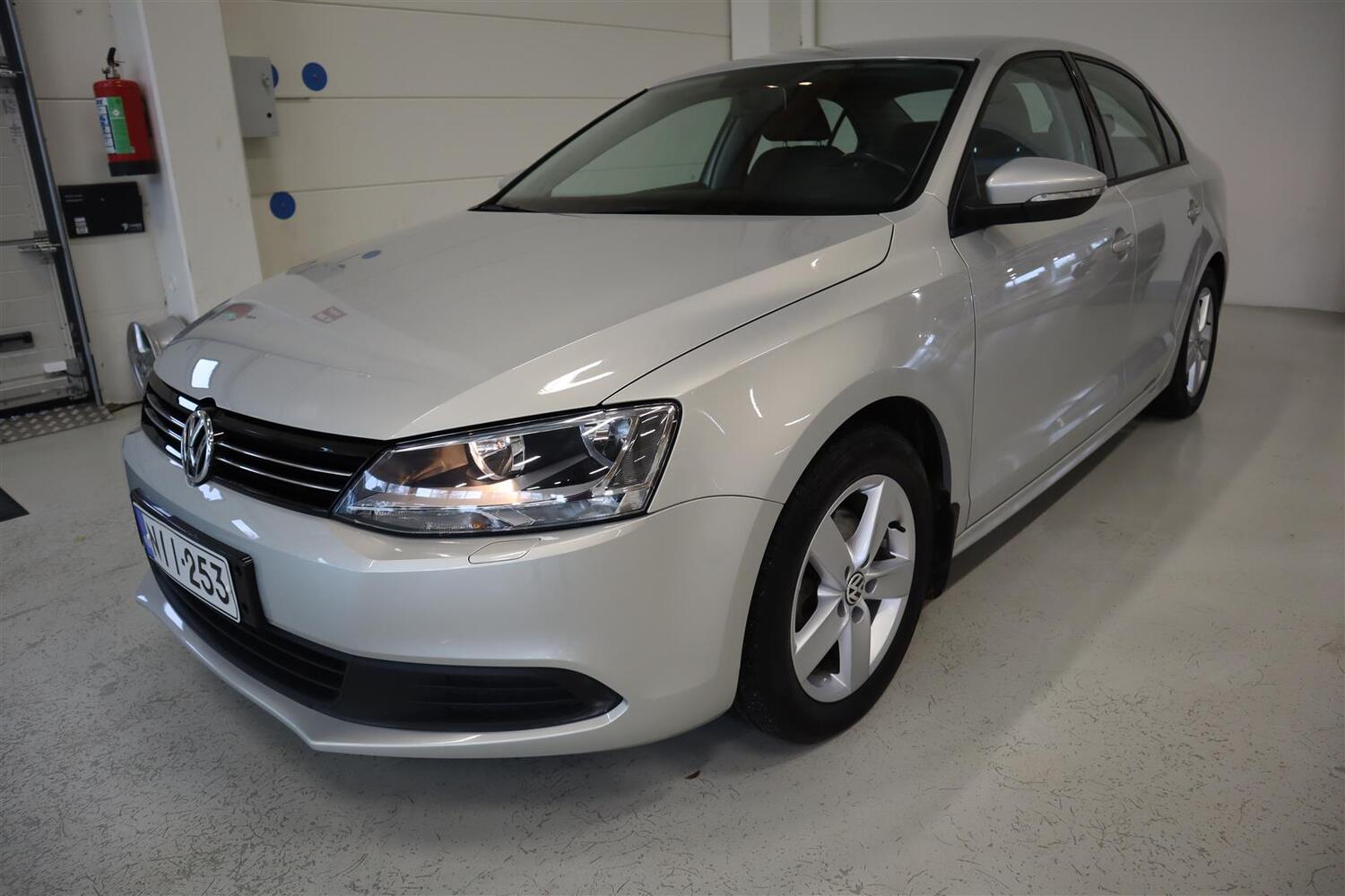 Volkswagen Jetta vaihtoauto
