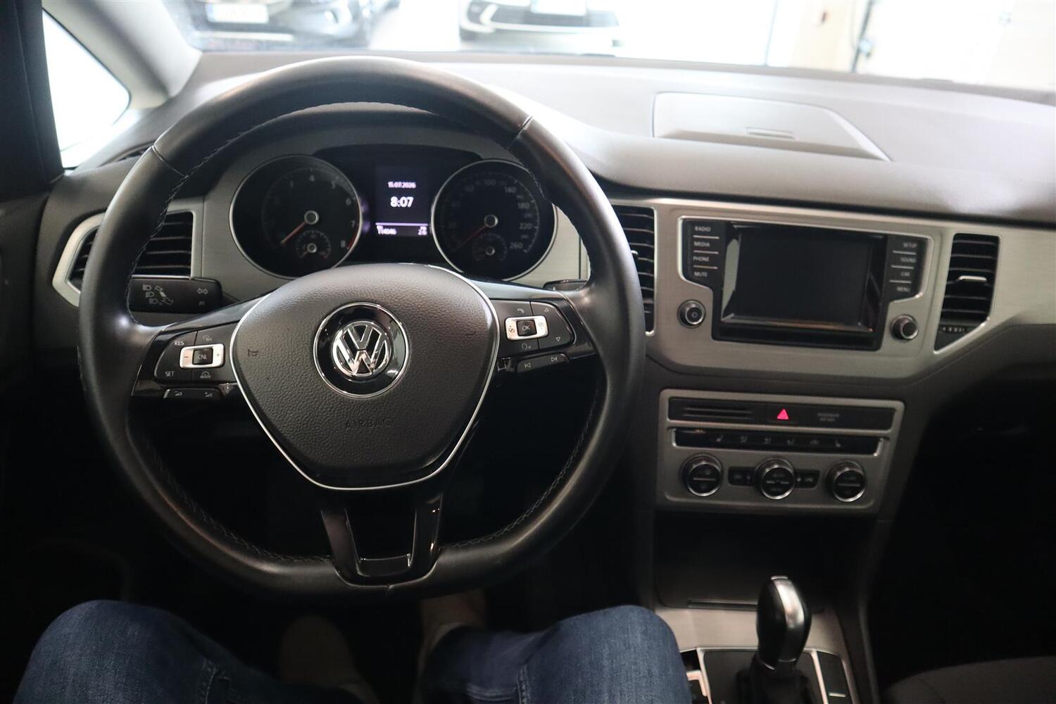 Volkswagen Golf Sportsvan vaihtoauto