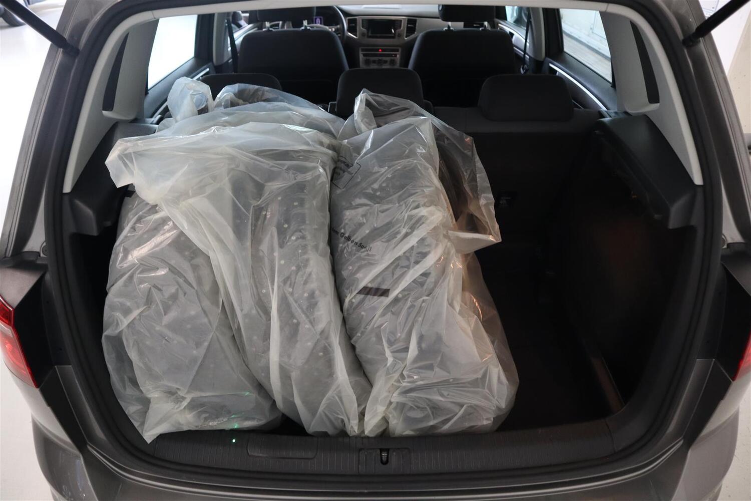 Volkswagen Golf Sportsvan vaihtoauto