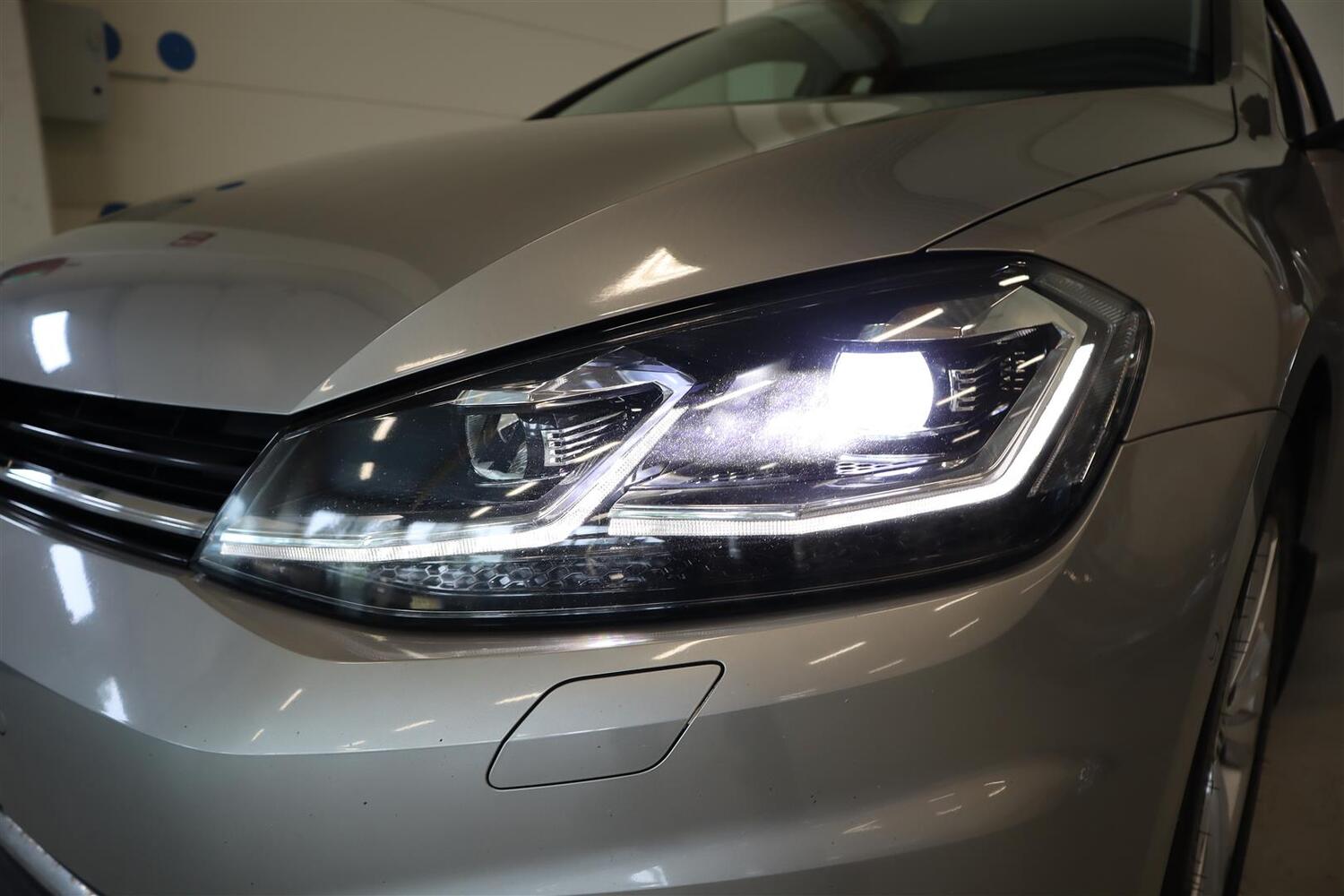 Volkswagen Golf vaihtoauto