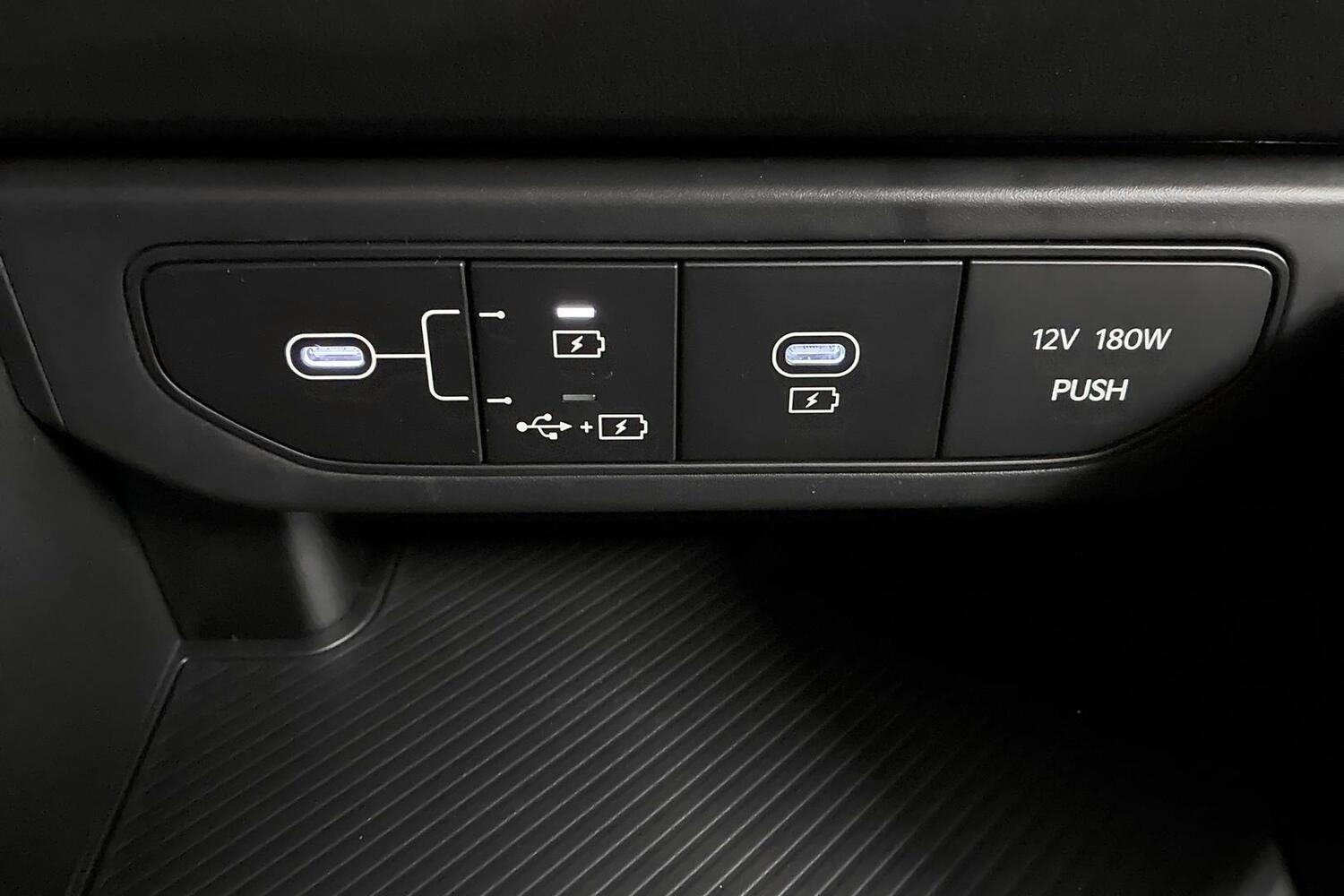 Kia K4 vaihtoauto