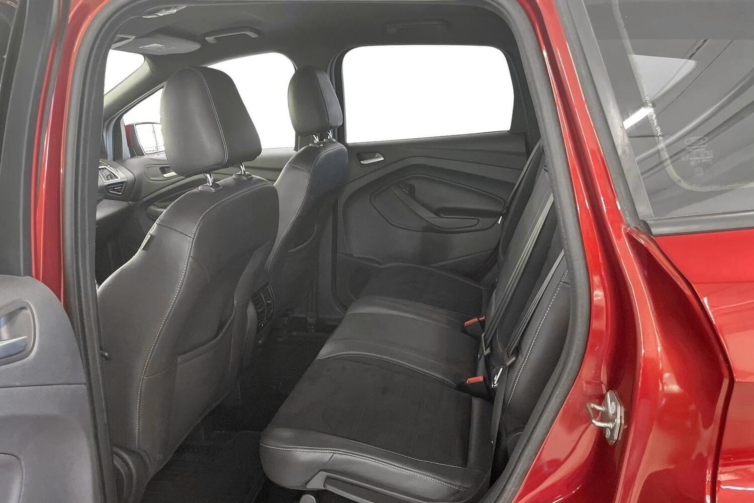 Ford Kuga vaihtoauto