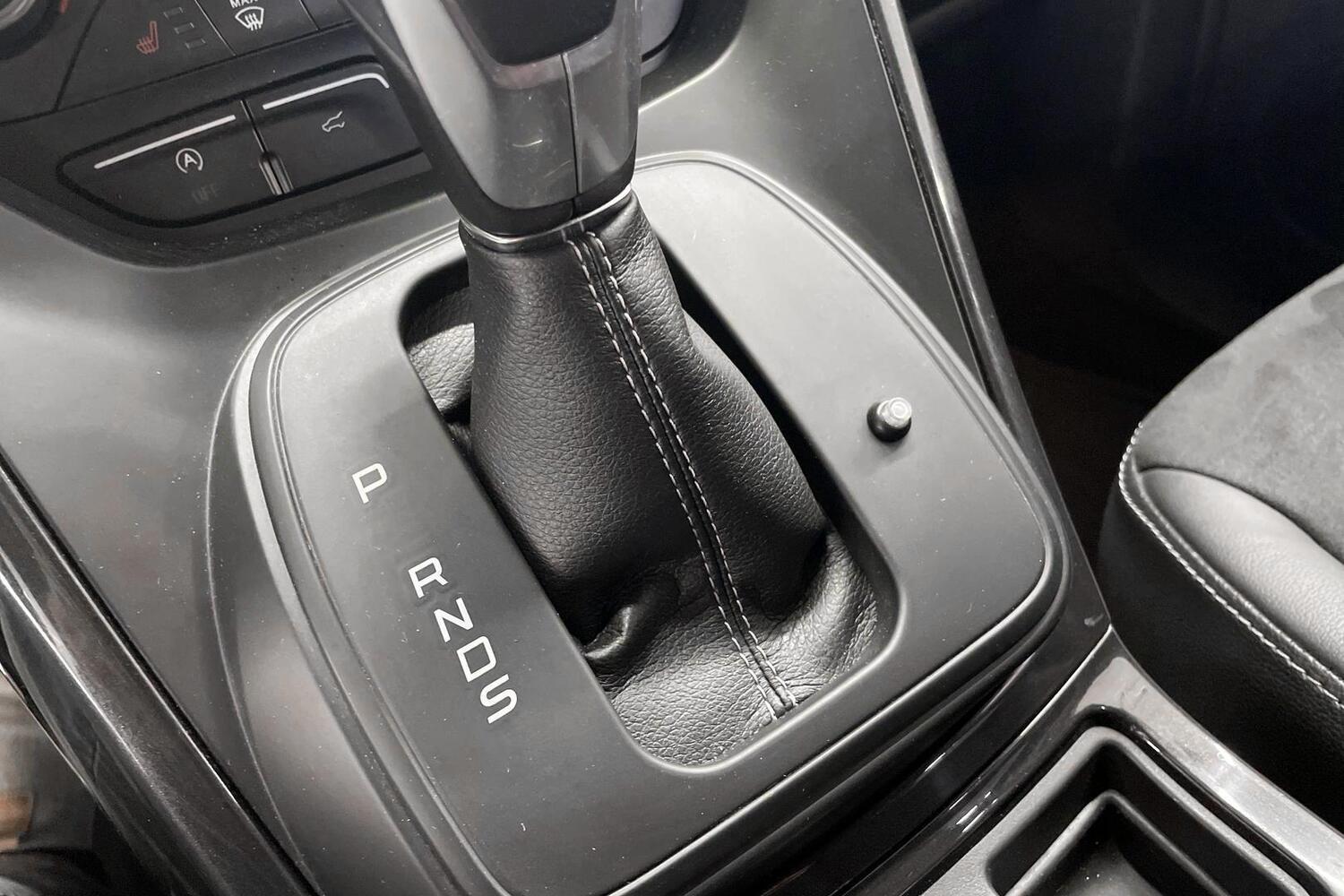 Ford Kuga vaihtoauto