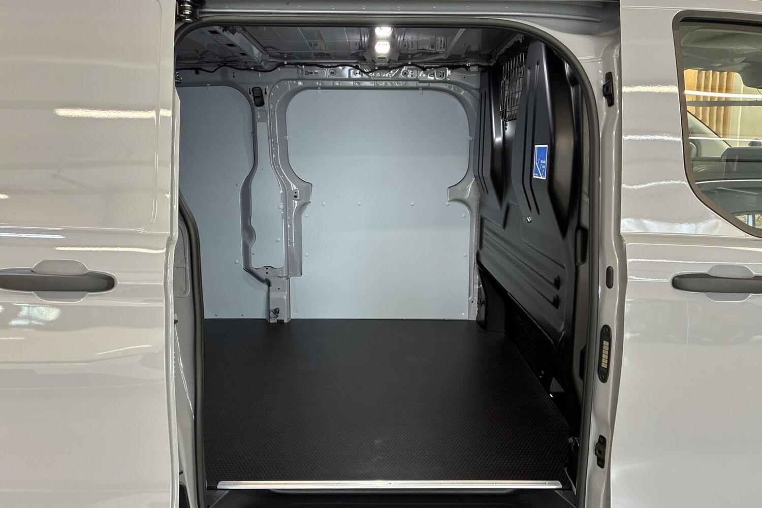 Ford Transit Custom vaihtoauto